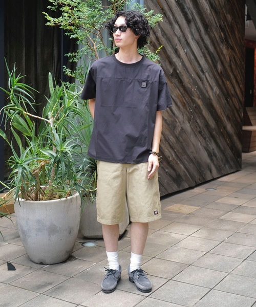 RVCA(ルーカ)の「RVCA メンズ 【UTILITY】 BLOCK TEE Tシャツ 【2025年夏モデル】/ルーカUVケア胸ワンポイント撥水速乾総柄半袖Tシャツ(Tシャツ/カットソー・メンズ・ブルー系その他/グレー系その他/ブラック/キャメル・SMALL/LARGE/MEDIUM/X-LARGE)」の10枚目の写真