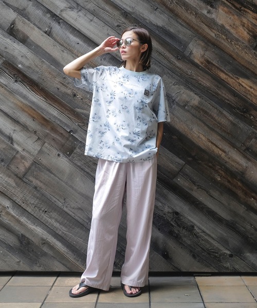 RVCA(ルーカ)の「RVCA メンズ 【UTILITY】 BLOCK TEE Tシャツ 【2025年夏モデル】/ルーカUVケア胸ワンポイント撥水速乾総柄半袖Tシャツ(Tシャツ/カットソー・メンズ・ブルー系その他/グレー系その他/ブラック/キャメル・SMALL/LARGE/MEDIUM/X-LARGE)」の15枚目の写真
