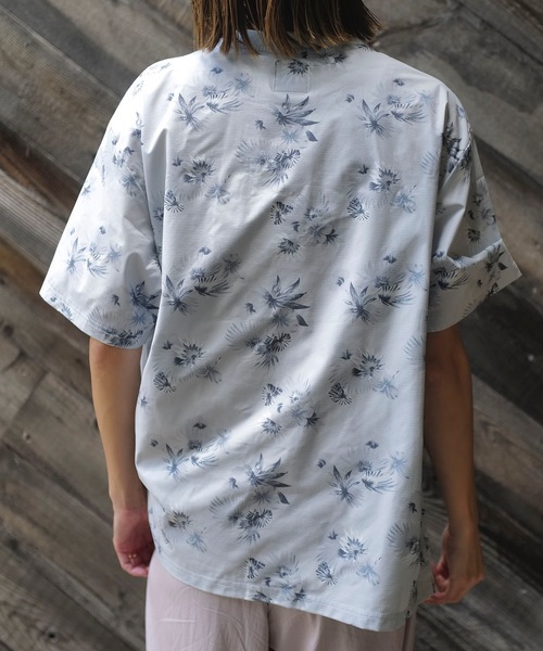 RVCA(ルーカ)の「RVCA メンズ 【UTILITY】 BLOCK TEE Tシャツ 【2025年夏モデル】/ルーカUVケア胸ワンポイント撥水速乾総柄半袖Tシャツ(Tシャツ/カットソー・メンズ・ブルー系その他/グレー系その他/ブラック/キャメル・SMALL/LARGE/MEDIUM/X-LARGE)」の19枚目の写真