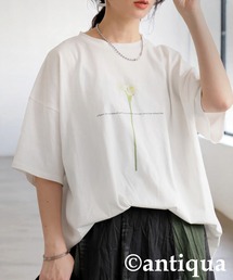 フラワープリントTシャツ