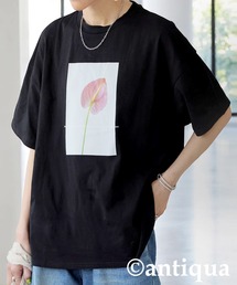 フラワープリントTシャツ