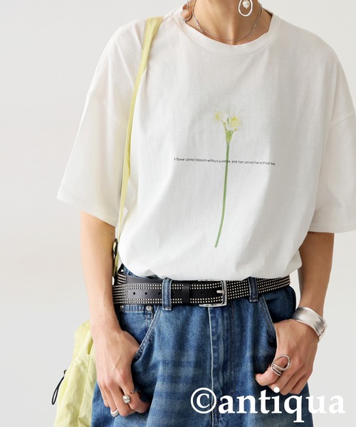 antiqua(アンティカ)の「フラワープリントTシャツ(Tシャツ/カットソー・レディース・ブラック/ホワイト・ONESIZE)」の4枚目の写真
