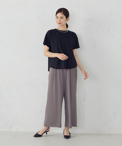 COMME CA ISM(コムサイズム)の「【接触冷感】バックタック Tシャツ(Tシャツ/カットソー・レディース・ホワイト/ブラック/カーキ・MEDIUM/LARGE)」の12枚目の写真