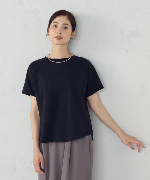 COMME CA ISM(コムサイズム)の「【接触冷感】バックタック Tシャツ(Tシャツ/カットソー・レディース・ホワイト/ブラック/カーキ・MEDIUM/LARGE)」の16枚目の写真