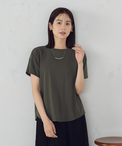 COMME CA ISM(コムサイズム)の「【接触冷感】バックタック Tシャツ(Tシャツ/カットソー・レディース・ホワイト/ブラック/カーキ・MEDIUM/LARGE)」の21枚目の写真