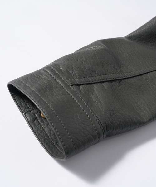 TOBEE（トゥビー）の「【TOBEE】ヴィンテージデザイン PUレザージャケット/ スタンドカラーブルゾン（ブルゾン・メンズ・ダークグレー/ブラック・MEDIUM/LARGE/X-LARGE）」の6枚目の写真