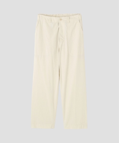 MHL.（エムエイチエル）の「LIGHTWEIGHT COTTON NYLON TWILL TROUSERS（その他パンツ・メンズ・グリーン系その他3/ホワイト系その他3・MEDIUM/SMALL/LARGE）」の4枚目の写真