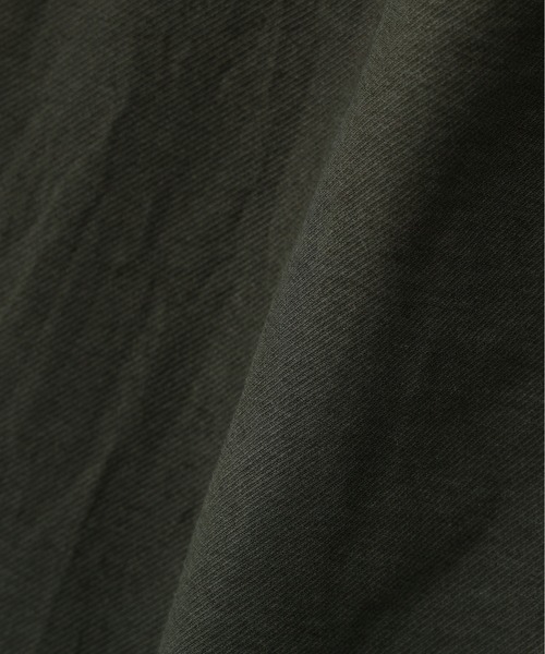 MHL.（エムエイチエル）の「LIGHTWEIGHT COTTON NYLON TWILL TROUSERS（その他パンツ・メンズ・グリーン系その他3/ホワイト系その他3・MEDIUM/SMALL/LARGE）」の11枚目の写真