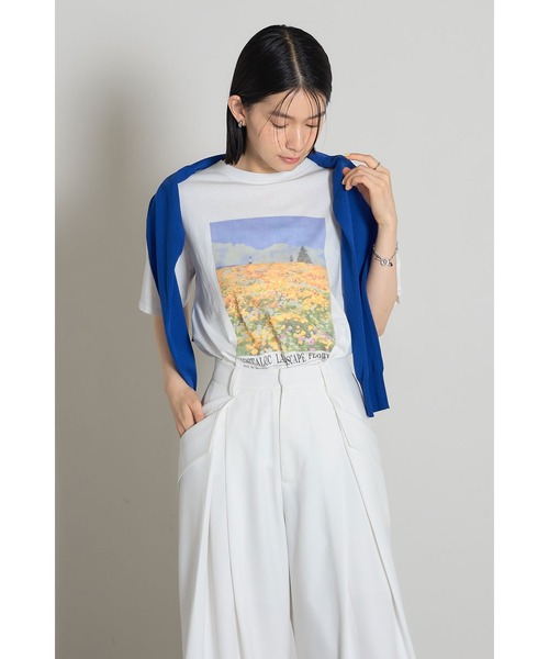 &. NOSTALGIA(アンドドットノスタルジア)の「フラワーフォトプリントTシャツ(Tシャツ/カットソー・レディース・ブラック/オフホワイト・M)」の7枚目の写真
