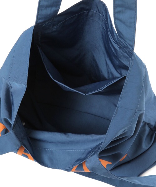 LAKOLE（ラコレ）の「ナイロンアソートロゴトートバッグ / 572695（トートバッグ・レディース・グレー/ネイビー/ライトグリーン・FREE）」の9枚目の写真