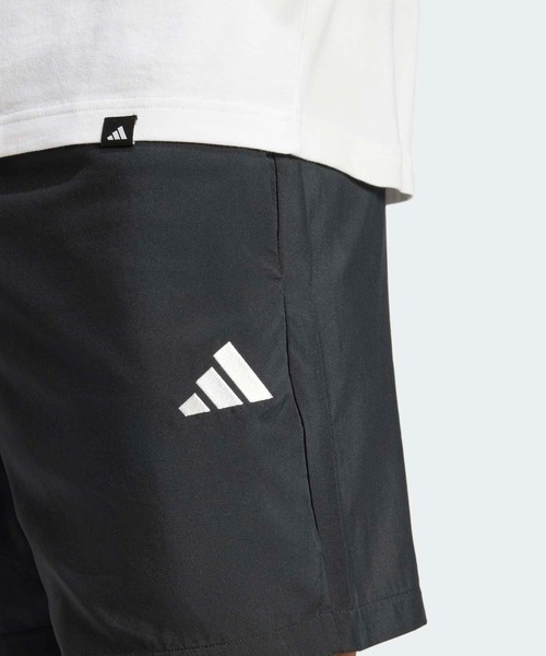 エッセンシャルズ スモールロゴ チェルシーショーツ / ハーフパンツ