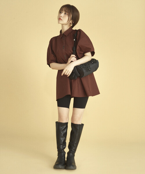 OUTDOOR PRODUCTS(アウトドアプロダクツ)の「OUTDOOR PRODUCTS × Firsthand/アウトドアプロダクツ 別注 FLOWERS ボストンショルダーバッグ(ショルダーバッグ・レディース・ブラック/ブラウン・ONE SIZE)」の4枚目の写真