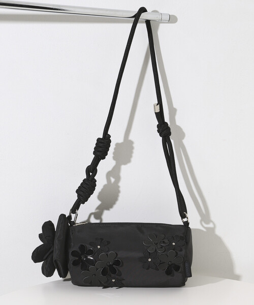 OUTDOOR PRODUCTS(アウトドアプロダクツ)の「OUTDOOR PRODUCTS × Firsthand/アウトドアプロダクツ 別注 FLOWERS ボストンショルダーバッグ(ショルダーバッグ・レディース・ブラック/ブラウン・ONE SIZE)」の21枚目の写真