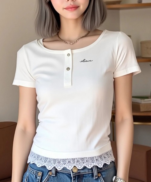 .KOM(ドットコム)の「A'GEM/9 × .kom 『.KOMZ/ドットケーオーエムゼット』リボンサイドドロスト クロップドTシャツ(Tシャツ/カットソー・レディース・ブラック/オフホワイト・FREE)」の7枚目の写真