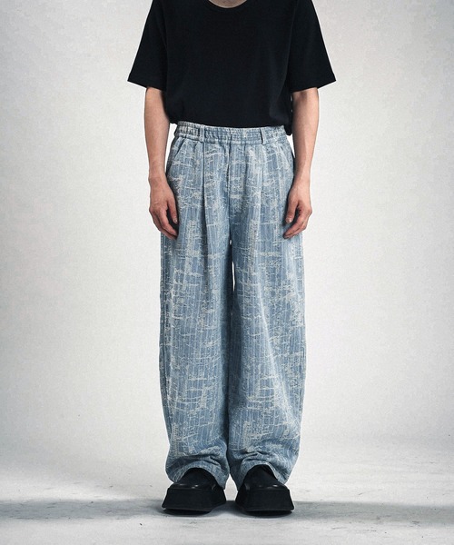NO ID.（ノーアイディ）の「【NO ID.】JQ Denim Cocoon Pants / JQ デニム コクーン パンツ（デニムパンツ・メンズ・ブルー/ライトブルー・2/1）」の3枚目の写真