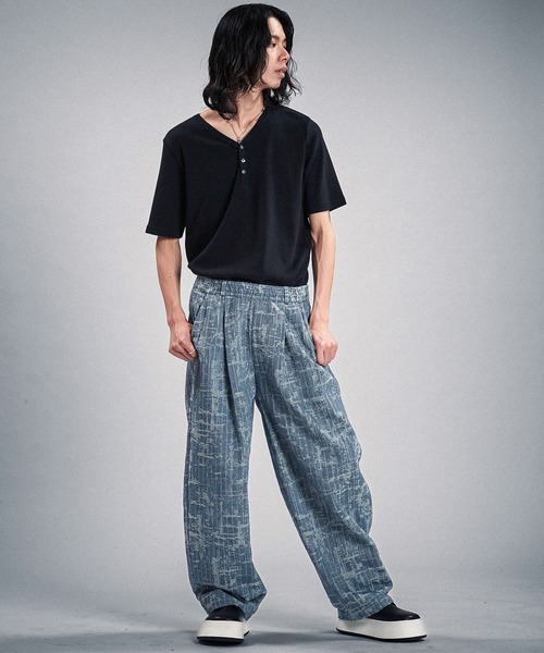 NO ID.（ノーアイディ）の「【NO ID.】JQ Denim Cocoon Pants / JQ デニム コクーン パンツ（デニムパンツ・メンズ・ブルー/ライトブルー・2/1）」の13枚目の写真