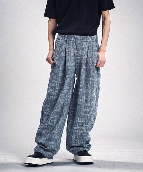 NO ID.（ノーアイディ）の「【NO ID.】JQ Denim Cocoon Pants / JQ デニム コクーン パンツ（デニムパンツ・メンズ・ブルー/ライトブルー・2/1）」の14枚目の写真