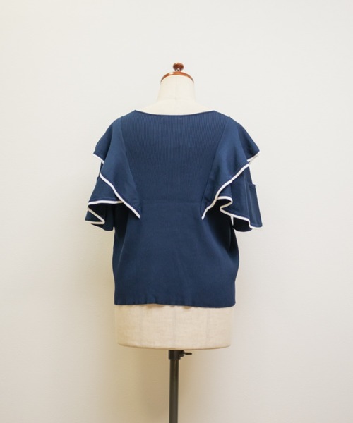 CLETTE(クレット)の「配色ラインフリルニット(ニット/セーター・レディース・ブラック/ネイビー・LL/3L/4L)」の16枚目の写真