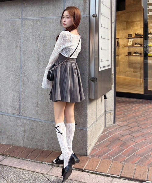 one after another NICE CLAUP(ワンアフターアナザーナイスクラップ)の「【Nono企画】トップスセットプリーツミニワンピース(ワンピース・レディース・キャメル/インディゴブルー/グレー・FREE)」の4枚目の写真