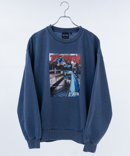 THRASHER（スラッシャー）の「【at】〔THRASHER/スラッシャー〕裏起毛 マガジンプリント ピグメントスウェット（スウェット・メンズ・ネイビー/チャコールグレー/グレー/ブラウン・MEDIUM/LARGE）」の4枚目の写真