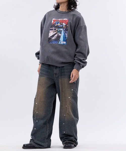 THRASHER（スラッシャー）の「【at】〔THRASHER/スラッシャー〕裏起毛 マガジンプリント ピグメントスウェット（スウェット・メンズ・ネイビー/チャコールグレー/グレー/ブラウン・MEDIUM/LARGE）」の19枚目の写真