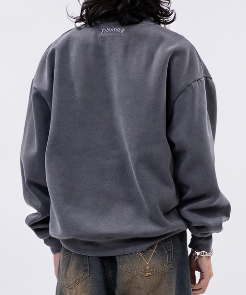 THRASHER（スラッシャー）の「【at】〔THRASHER/スラッシャー〕裏起毛 マガジンプリント ピグメントスウェット（スウェット・メンズ・ネイビー/チャコールグレー/グレー/ブラウン・MEDIUM/LARGE）」の17枚目の写真