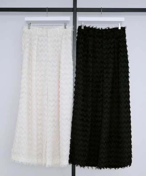 Ellno Loset（エルノロゼット）の「カットジャガードシアーパンツ/SETUP対応（スラックス・メンズ・オフホワイト/ブラック・X-SMALL/SMALL/MEDIUM/LARGE）」の8枚目の写真