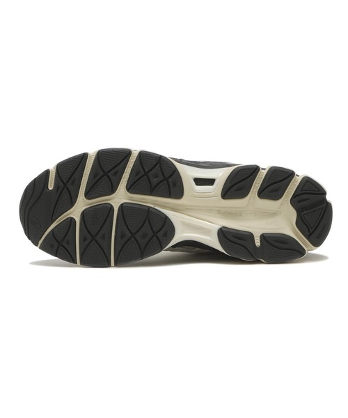 スニーカー asics FW25 (1203A383 111) ASICS GEL-NYC Smoke Grey 1203A383-111 | SneakerNews.com