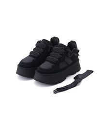UGG アグ スニーカー ブラック 中古・古着通販】UGG (アグ) スニーカー ブラック サイズ:25.5