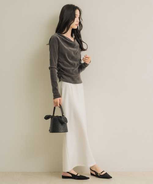オフショルシアーベロアドレープトップス（Tシャツ/カットソー
