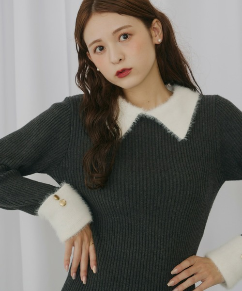 フェザーカラーゴールドボタンニット（ニット/セーター）｜Olu