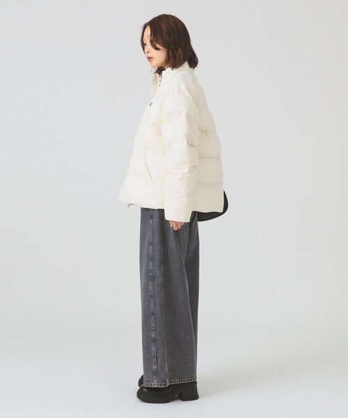 FRED PERRY(フレッドペリー)の「FRED PERRY / Raglan Sleeve Padded Jacket(ブルゾン・レディース・オフホワイト/ブラック・10)」の4枚目の写真