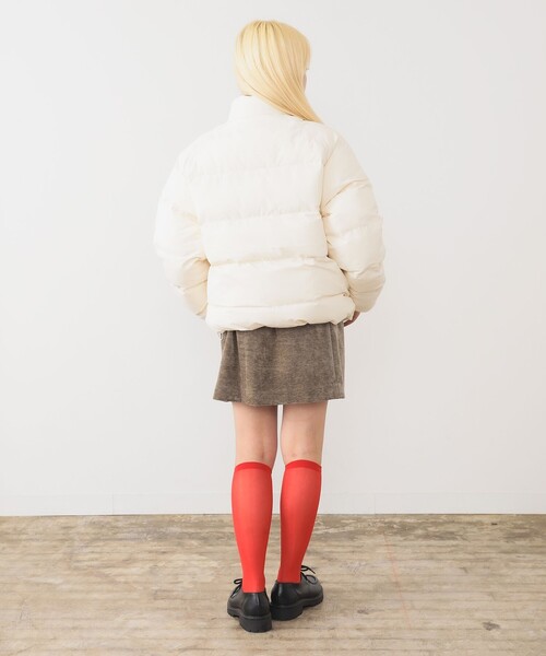 FRED PERRY(フレッドペリー)の「FRED PERRY / Raglan Sleeve Padded Jacket(ブルゾン・レディース・オフホワイト/ブラック・10)」の9枚目の写真