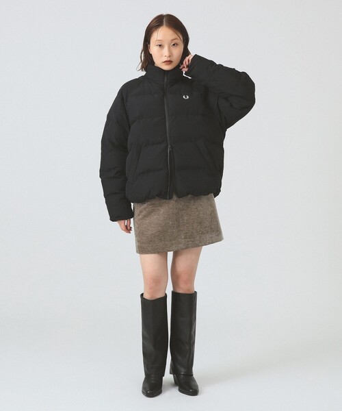 FRED PERRY(フレッドペリー)の「FRED PERRY / Raglan Sleeve Padded Jacket(ブルゾン・レディース・オフホワイト/ブラック・10)」の12枚目の写真