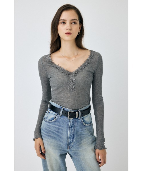 MOUSSY（マウジー）の「レーストリムロングスリーブTEE（Tシャツ/カットソー・レディース・チャコールグレー/ライトブルー/アイボリー・FREE）」の8枚目の写真