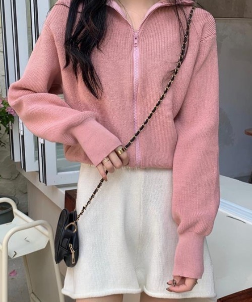 cammie(キャミー)の「フロントジップニット(ニット/セーター・レディース・ピンク/ブラック/アイボリー/グレー・F)」の17枚目の写真