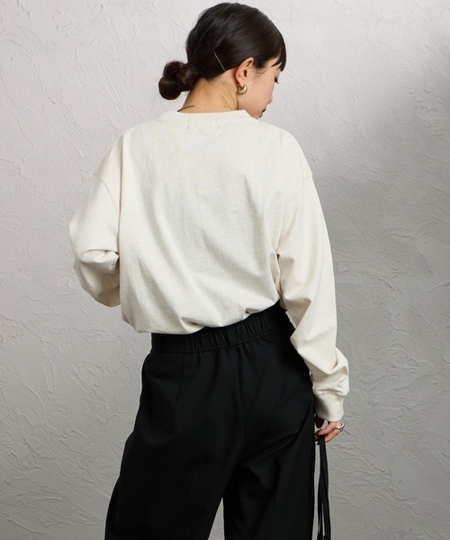 GYMPHLEX（ジムフレックス）の「[GYMPHLEX/ジムフレックス] ロゴ刺繍 クルーネックロンT（Tシャツ/カットソー・レディース・キナリ/ネイビー/オフホワイト・14）」の20枚目の写真