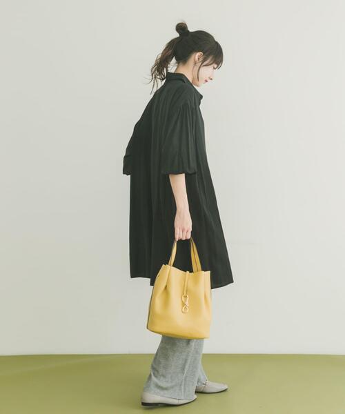 ITEMS URBANRESEARCH(アイテムズ アーバンリサーチ)の「チュニックシャツ(チュニック・レディース・ブラック/ベージュ・FREE)」の17枚目の写真