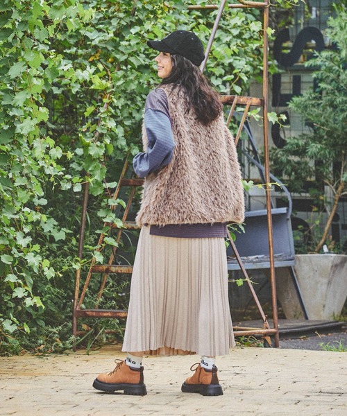 niko and...(ニコアンド)の「オリジナルトレックデザインシューズ(その他シューズ・レディース・キャメル/ブラック・MEDIUM/LARGE)」の6枚目の写真