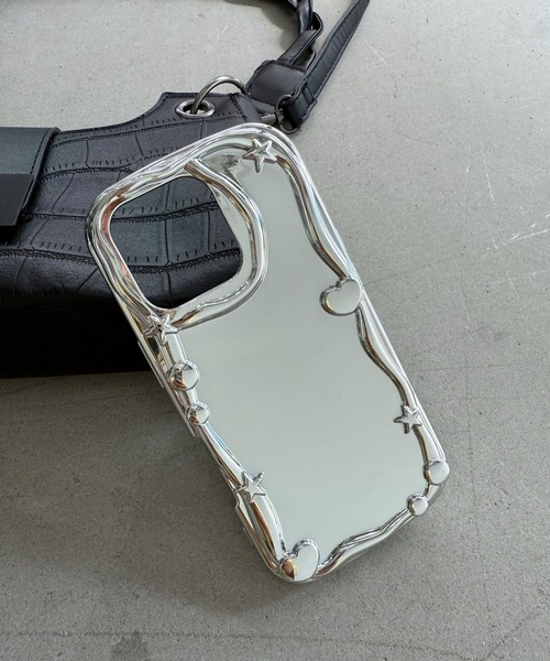 SANSeLF（サンセルフ）の「【SANSeLF】 メタリックスター ハートスマホケース シリコンソフト ミラー風デザイン iPhoneカバー アイフォンケース sac25a013（スマホケース/カバー・レディース・シルバー・iPhone 16/iPhone 15/iPhone 14）」の7枚目の写真