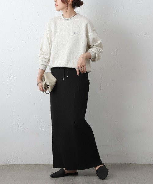 COLONY 2139(コロニートゥーワンスリーナイン)の「エステルヤーンリブIラインスカート(スカート・レディース・ブラウン/ブラック/チャコールグレー・SMALL/MEDIUM)」の9枚目の写真