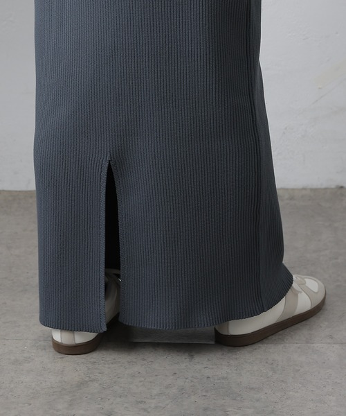 COLONY 2139(コロニートゥーワンスリーナイン)の「エステルヤーンリブIラインスカート(スカート・レディース・ブラウン/ブラック/チャコールグレー・SMALL/MEDIUM)」の12枚目の写真