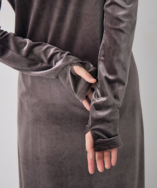 kivi（キヴィ）の「ベロアロングOP（ワンピース・レディース・ブラウン/ダークグレー・FREE）」の20枚目の写真
