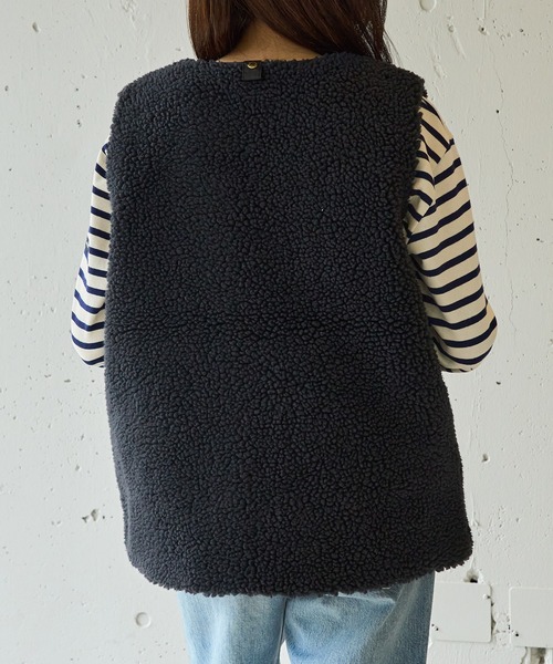 Barbour（バブアー）の「【Barbour】barbour dulsie liner / LLI0016（ベスト・レディース・ブラック/アイボリー/オリーブ・10/12）」の9枚目の写真