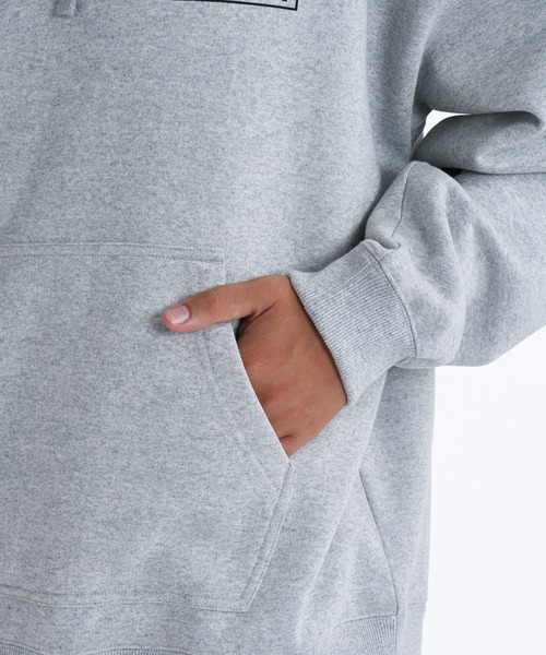 RVCA（ルーカ）の「RVCA メンズ BRINDER HD パーカー 【2025年秋冬モデル】 @autumn/ルーカバックプリントプルオーバーパーカー・フーディー（パーカー・メンズ・ヘザーグレー/グリーン系その他/ホワイト系その他/ホワイト・SMALL/MEDIUM/LARGE/X-LARGE）」の15枚目の写真