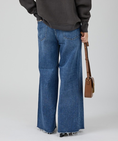 RED CARD TOKYO（レッドカード）の「【RED CARD/レッドカード】Maverick ワイドフレアーパンツデニム（デニムパンツ・レディース・ブルー・25/23/24/22）」の5枚目の写真