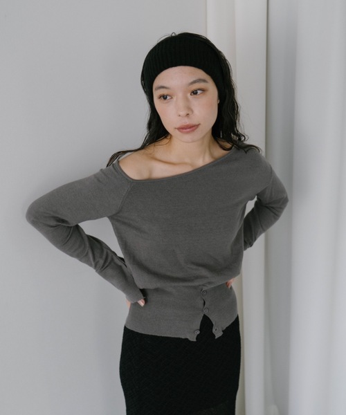 DRWCYS（ドロシーズ）の「フロントボタンハイゲージニット（ニット/セーター・レディース・ブラック/グレー/モカ/アイボリー・FREE）」の13枚目の写真