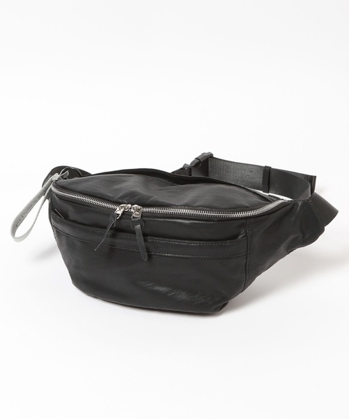 niko and...(ニコアンド)の「オリジナルテープロゴボディバッグ(ボディバッグ/ウエストポーチ・レディース・グレー/ブラック/カモフラージュ/ブラック系・0)」の6枚目の写真