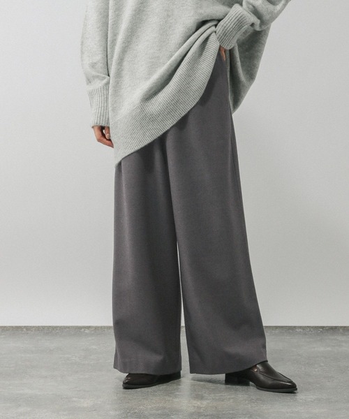 GLOBAL WORK（グローバルワーク）の「あったかリラックスワイドパンツ/591305（その他パンツ・レディース・グレー系その他6/ライトグレー/オフホワイト/ダークブルー/ブラウン系その他7/ブラック・SMALL/LARGE/MEDIUM）」の4枚目の写真