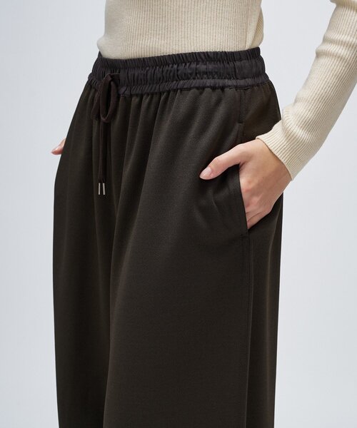 cloenc（クロエンス）の「【セットアップ／マシンウォッシュ】カットジョーゼットイージーワイドパンツ（その他パンツ・レディース・ダークブラウン/ブラック/オフホワイト・01/02/03）」の14枚目の写真